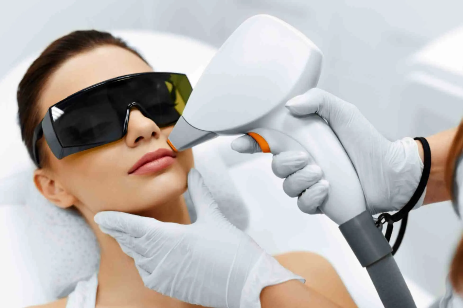 Laser Hair Reduction at Floss & Gloss Aesthetics